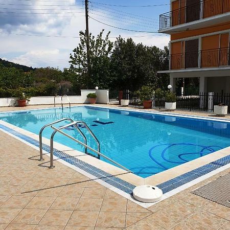 Marilena Apartments & Studios Ипсос Екстериор снимка