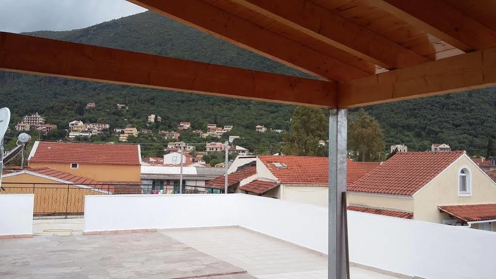Marilena Apartments & Studios Ипсос Екстериор снимка