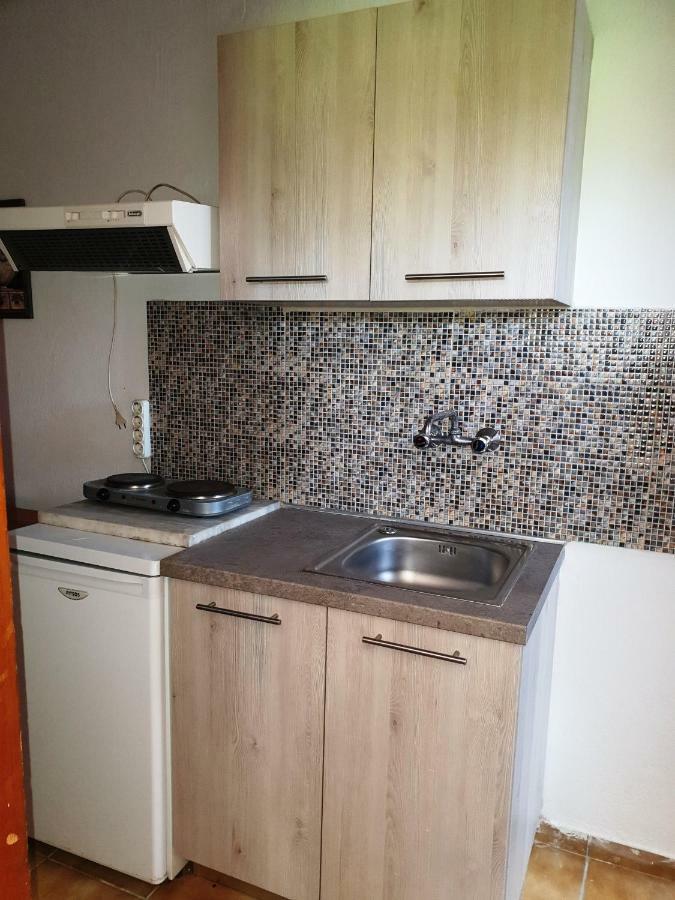 Marilena Apartments & Studios Ипсос Екстериор снимка